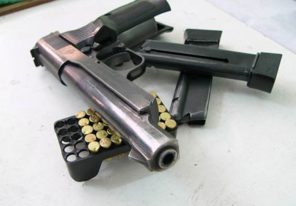 實彈射擊訓(xùn)練圖片