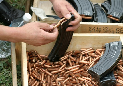實彈射擊訓(xùn)練圖片