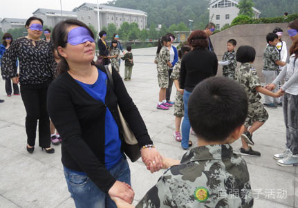 親子軍事體驗(yàn)營