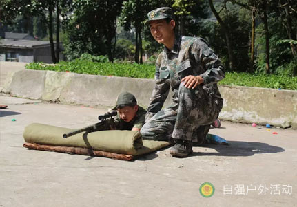 成都青少年戶(hù)外拓展活動(dòng)